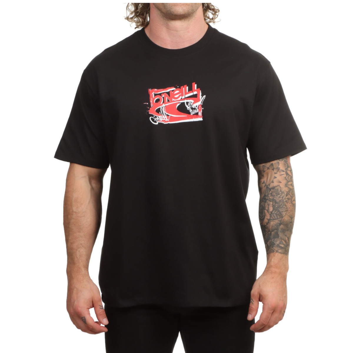 Streetwear Brand Essentials - Kaus Merek Olahraga Luar Ruangan Logo
