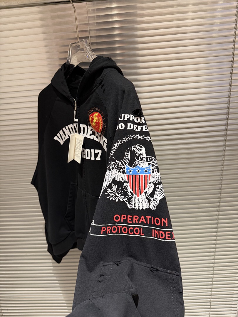 Hoodie Zip-Up Co-branded Fashi - Streetwear Brand Slogans ulasan dan harga