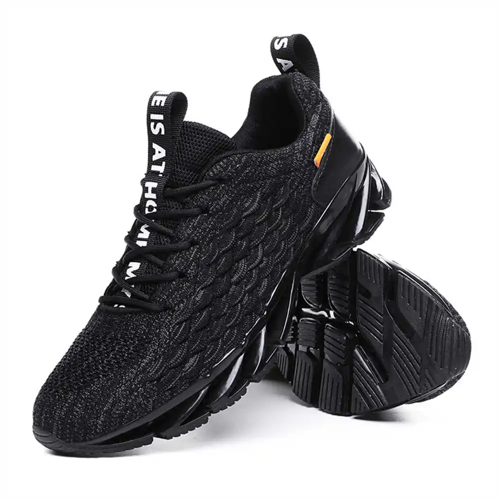 Sepatu berjalan ukuran 44 ukur - Streetwear Brand Kit ulasan dan harga