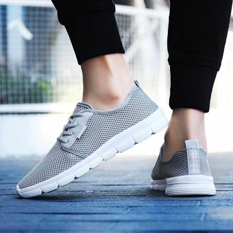 Sepatu kets olahraga ukuran be - Online Streetwear Brand ulasan dan harga